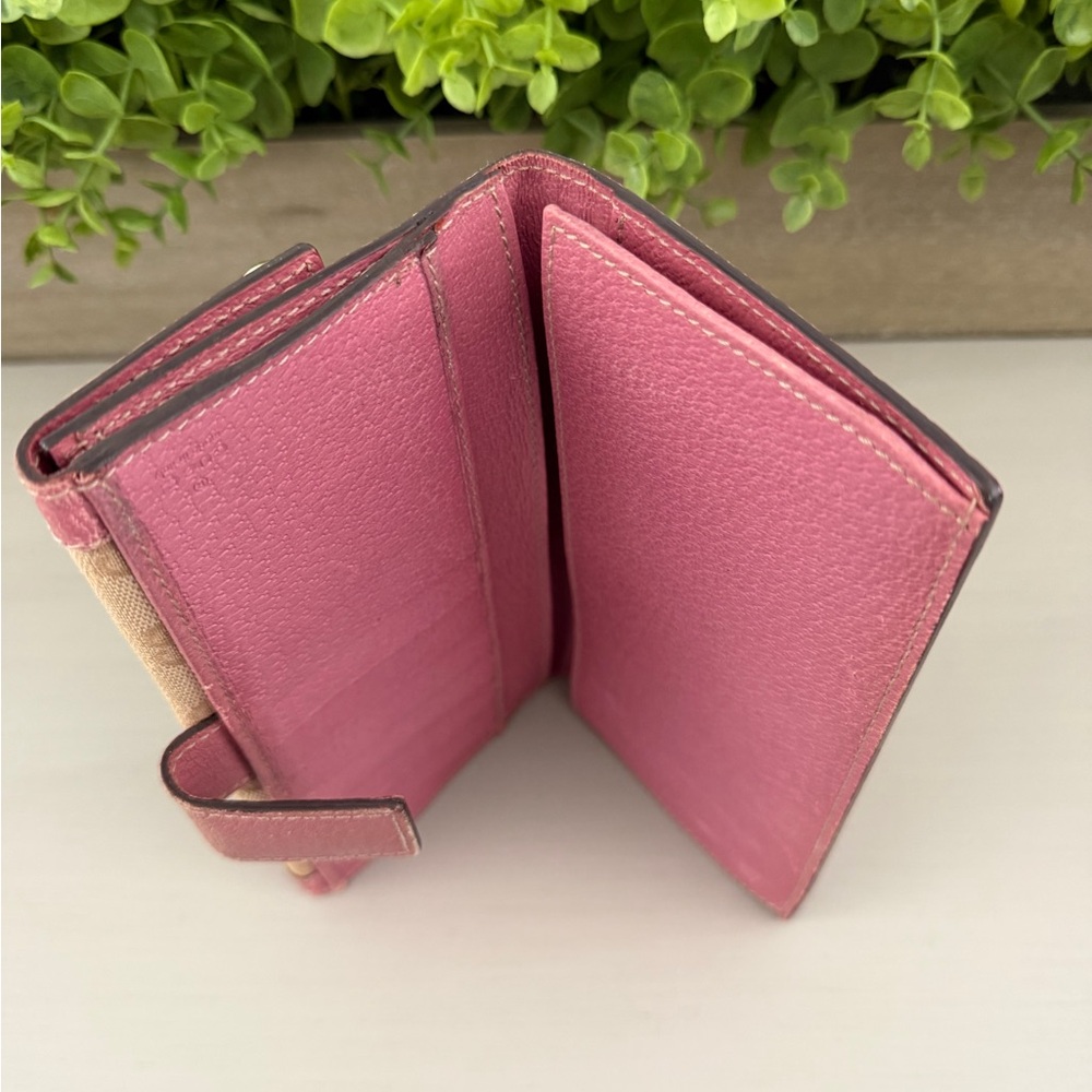 Gucci Wallet - Picture 10 of 16